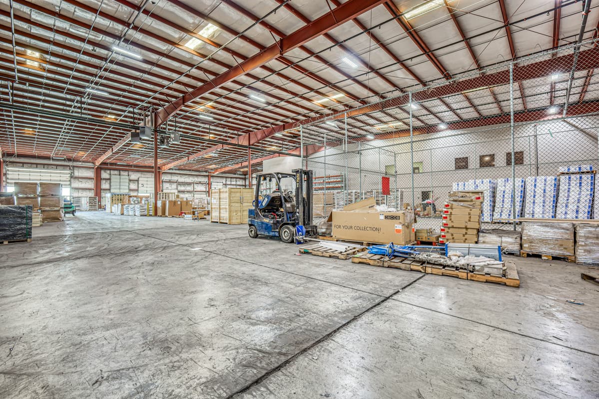 Industry-Leading Logistics Management